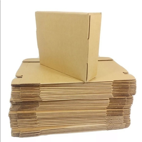 500x boxes! 9x6x3 +10x12x3 CORRUGATED BOXES extremely strong NO TAPE NEEDED - Picture 1 of 6